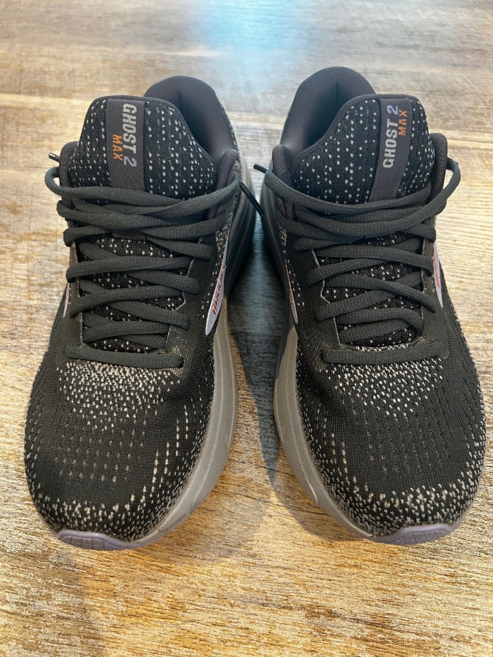 Brooks Ghost Max 2 Running / Walking Shoes – Worn Once